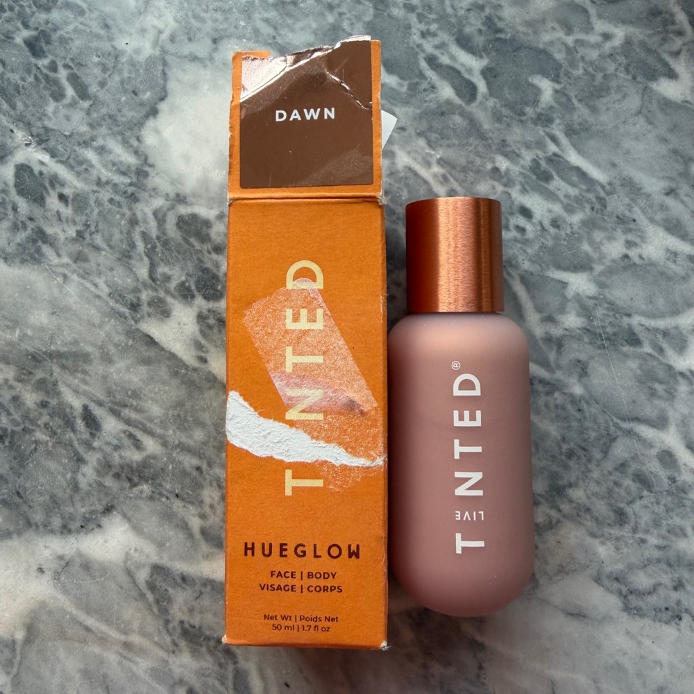 Live Tinted Hueglow Face & Body Highlighter Glow - Dawn